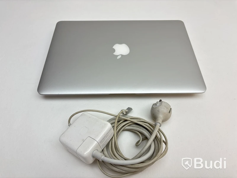 Bärbar dator MacBook Air 13 tum (2015)