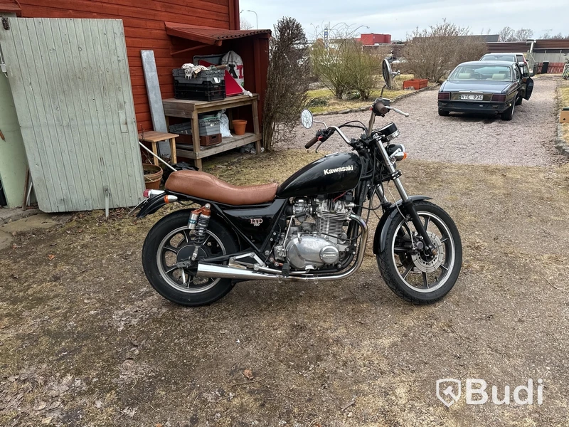Motorcykel Kawasaki Z750