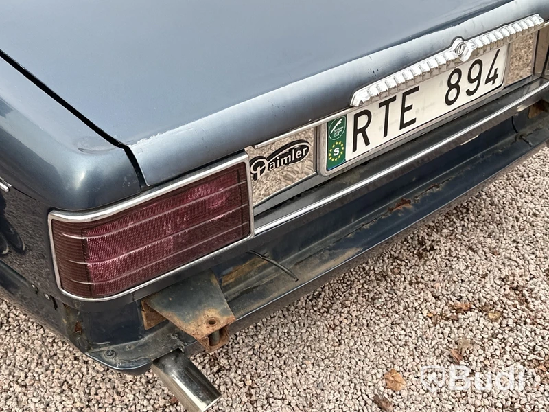 DAIMLER / JAGUAR XJ40 -1989