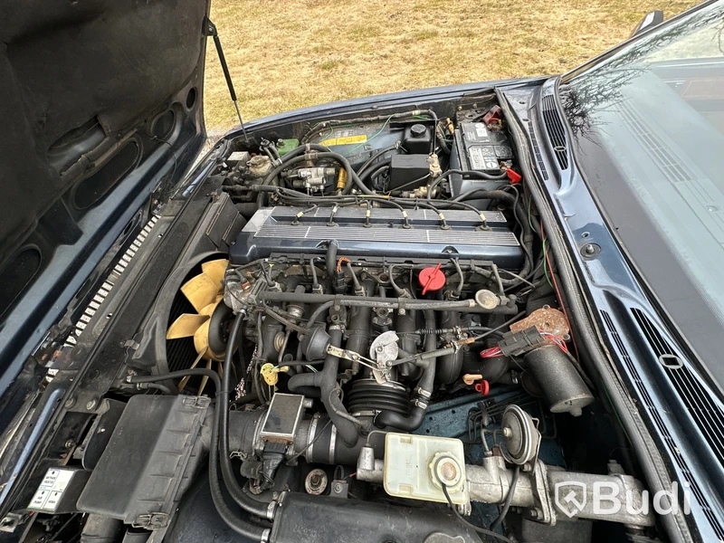 DAIMLER / JAGUAR XJ40 -1989