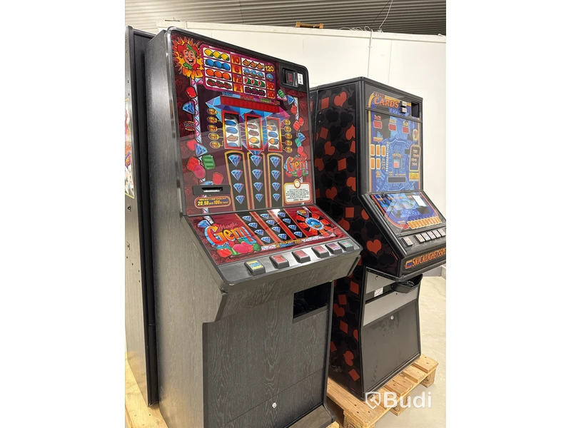 4 st. slotmachines