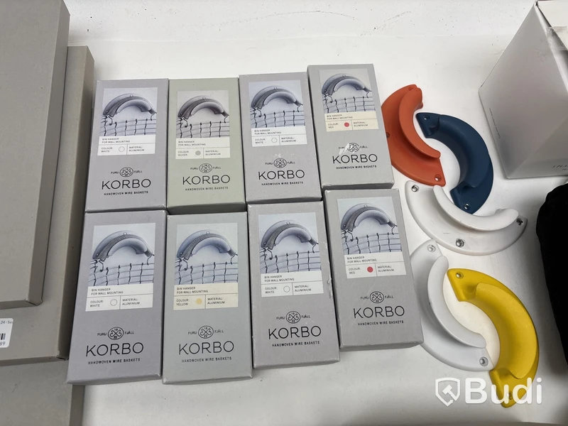 Parti med diverse Korboprodukter. Ord. pris inkl. moms: ca 8500 kr.