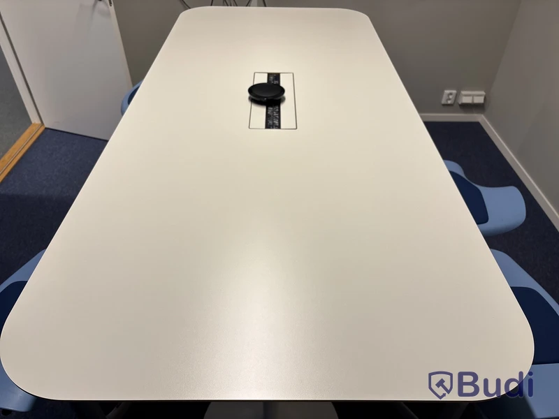 Konferensbord inkl. 6 st. stolar Håg