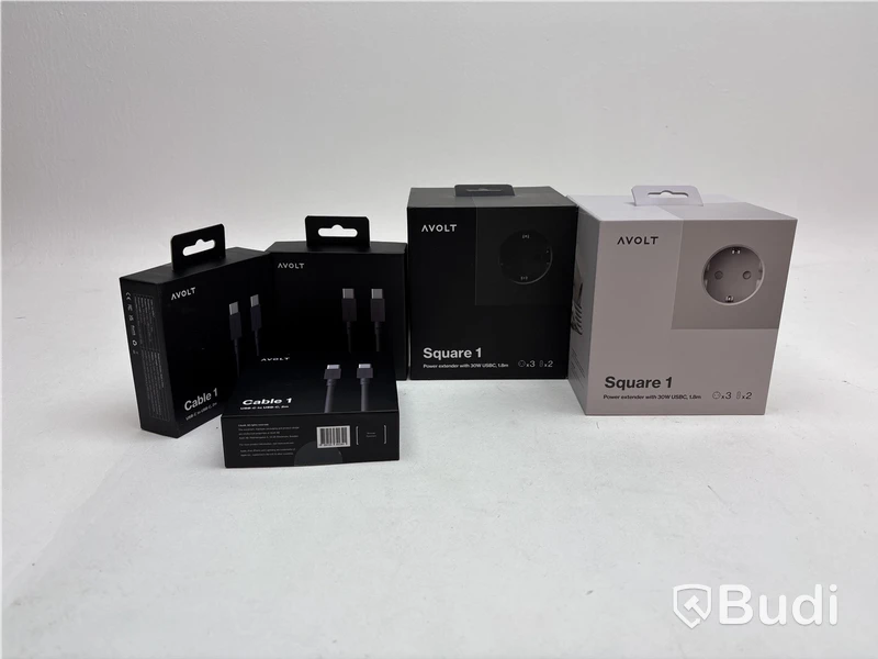 Grenuttag Square 1 Avolt , samt 3 st. USB-C kablar Avolt