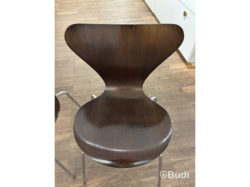 2 st. Stolar Fritz Hansen, Sjuan