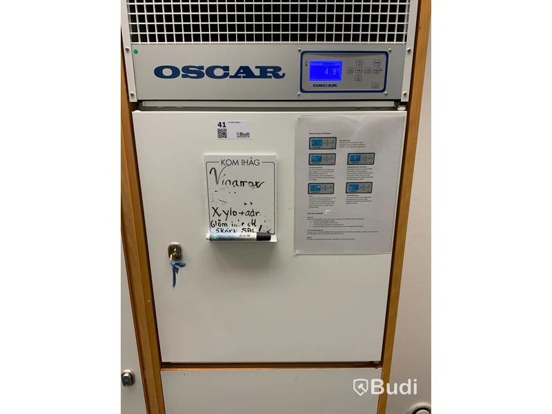 Kylskåp Oscar DMM-1250-MX100