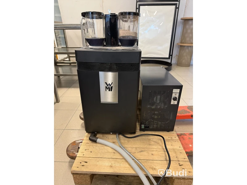 WMF 1500S Automatisk kaffemaskin med mjölkkyl