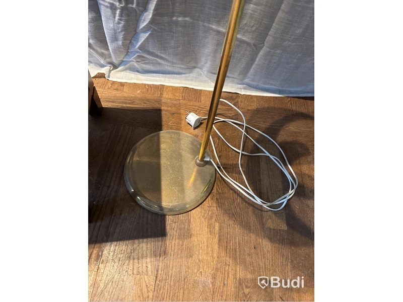 Sidobord Grange och Golvlampa ÖIA