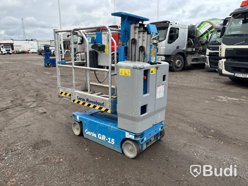 Pelarlift Genie GR-15 Runabout