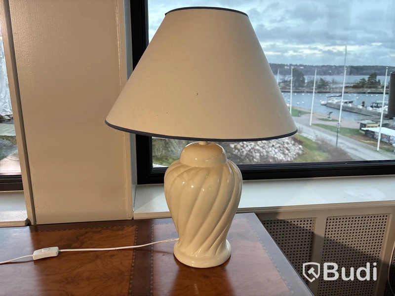 Lampa