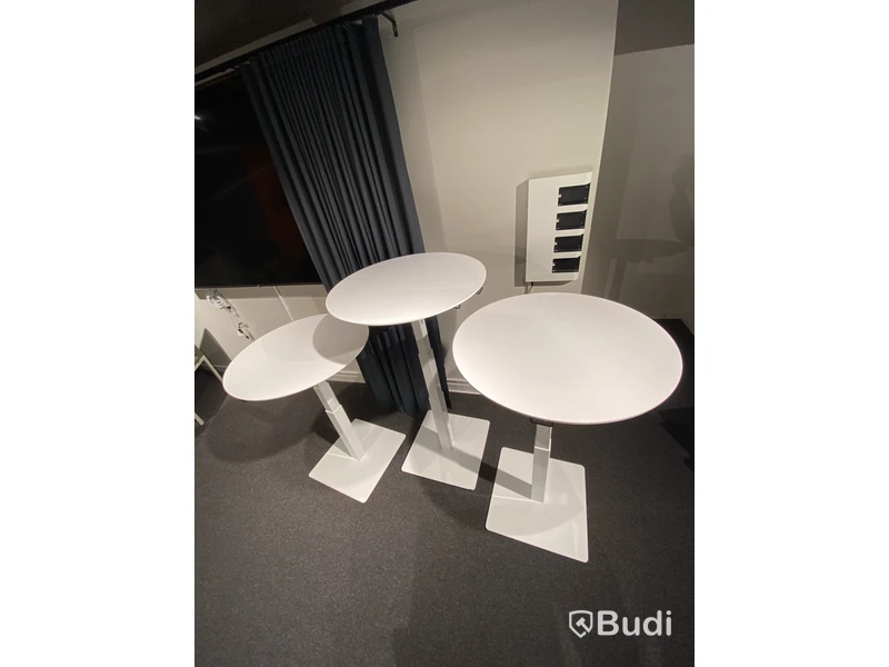 3 st. Höj- och sänkbara bord, EFG