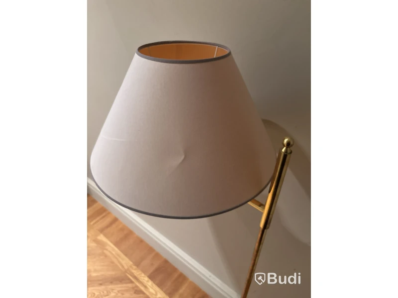 Golvlampa