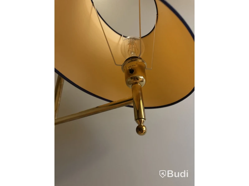 Golvlampa