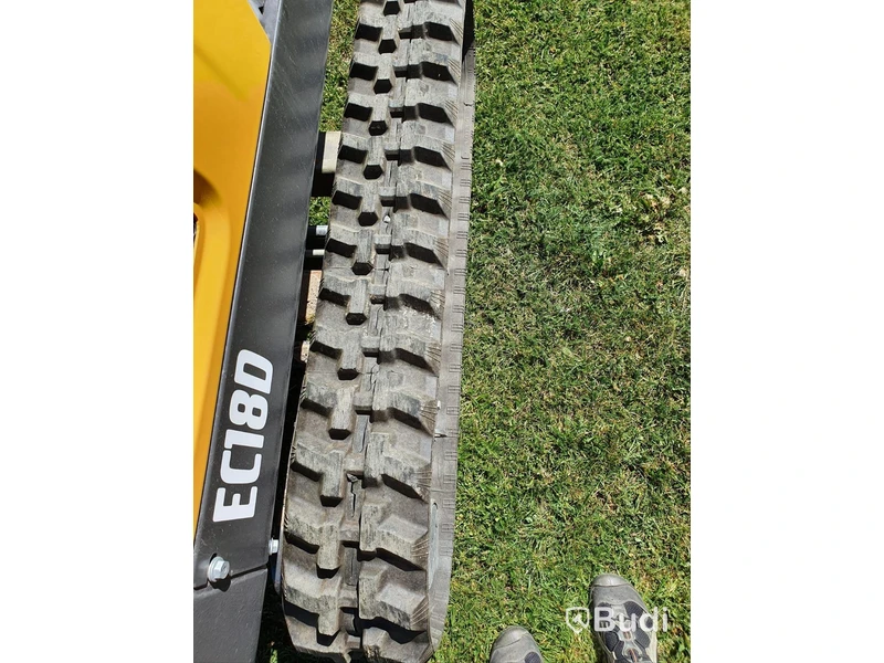 Minigrävare Volvo EC18D -2018, 90h med skopor samt Indespension LTD släp