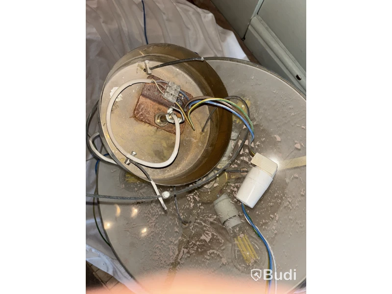 Taklampa