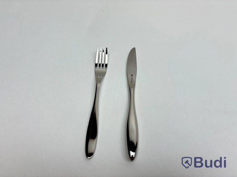 Parti med knivar och gafflar Klong Bohlin. Ord. pris inkl. moms: ca 2200 kr.