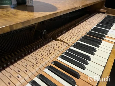 Mindre piano 130 cm bredd
