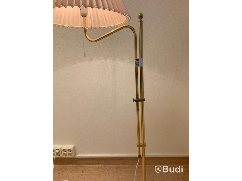 Golvlampa - Rum 3056B