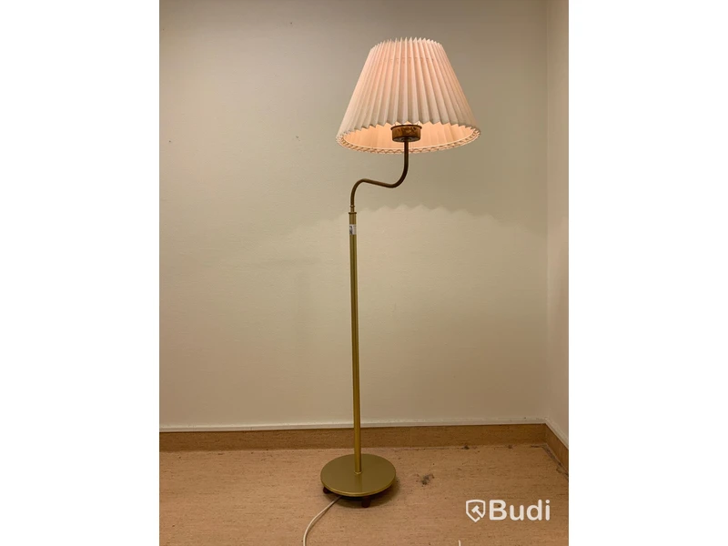 Golvlampa - Rum 3056B