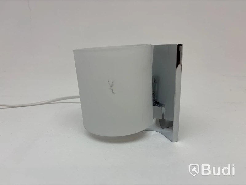 Vägglampa