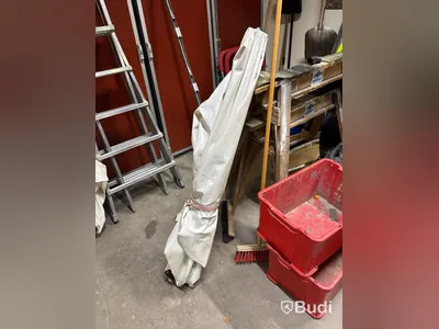 1 st Fönsterparaply med ställning