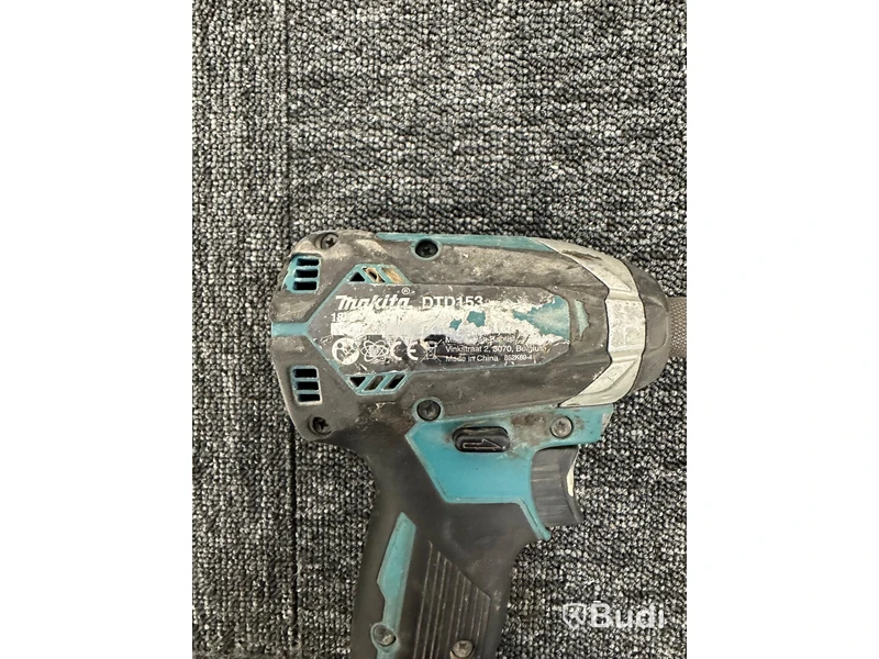 Skruvdragare Makita DDF 484 & slagskruvdragare Makita DTD 153