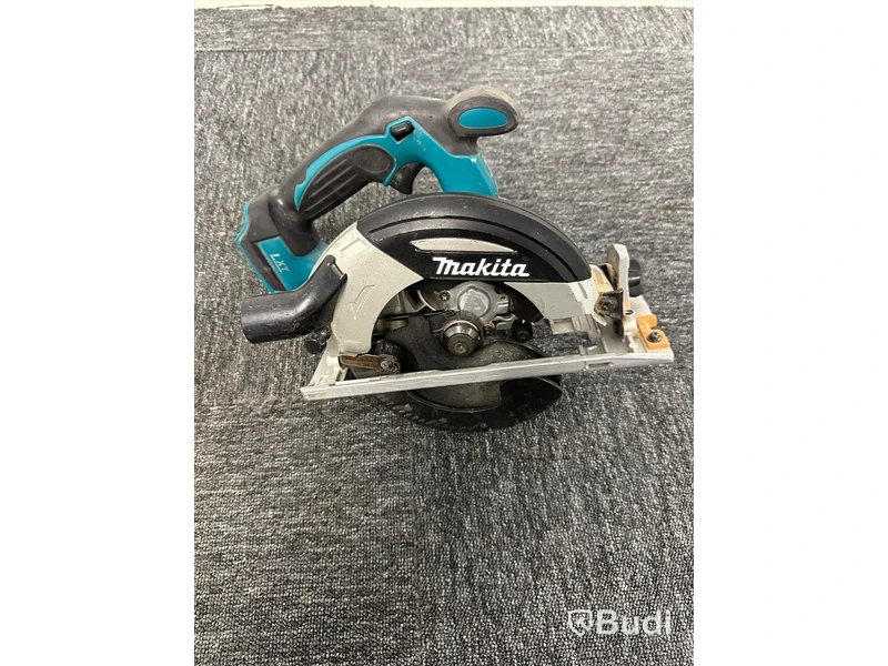 Cirkelsåg makita DHS630 & Sticksåg Makita DJV181