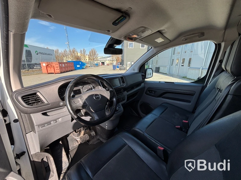 Skåpbil Opel Vivaro IP 2.0 -2021 | Automat | Dragkrok
