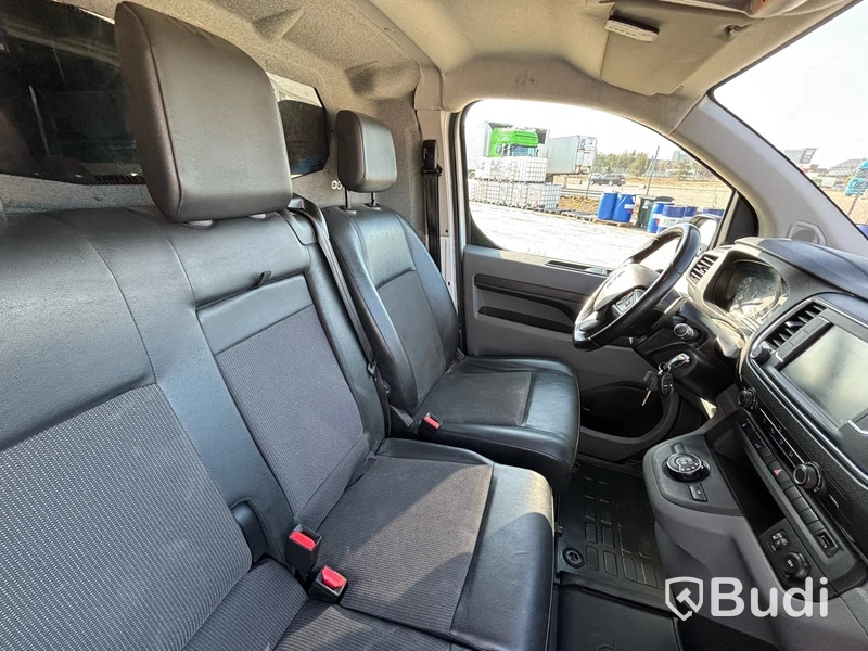 Skåpbil Opel Vivaro IP 2.0 -2021 | Automat | Dragkrok