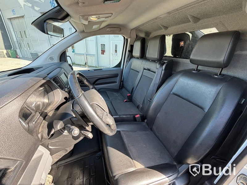 Skåpbil Opel Vivaro IP 2.0 -2021 | Automat | Dragkrok