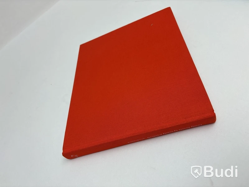 Parti med diverse böcker / coffee table books