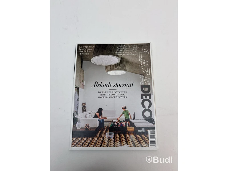 Parti med diverse böcker / coffee table books