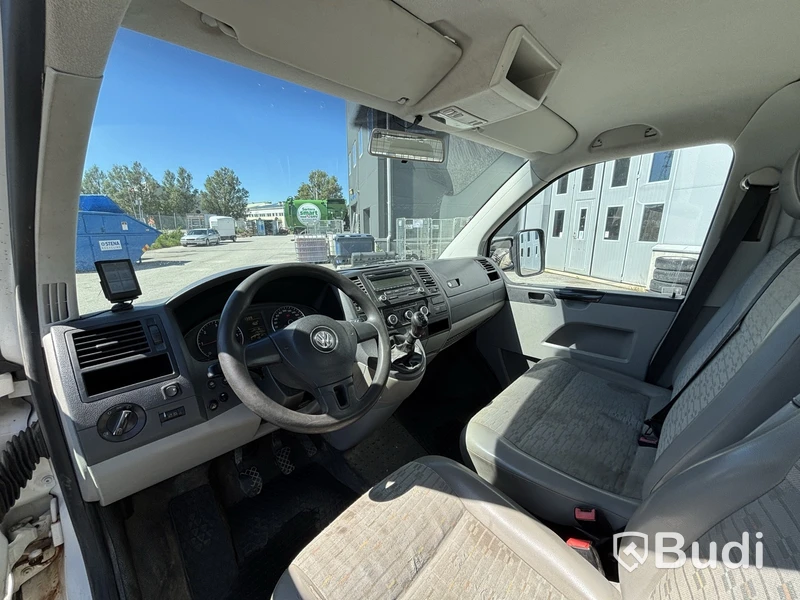Flakbil Volkswagen Transporter 2.0 TDI -2011 | Tipp