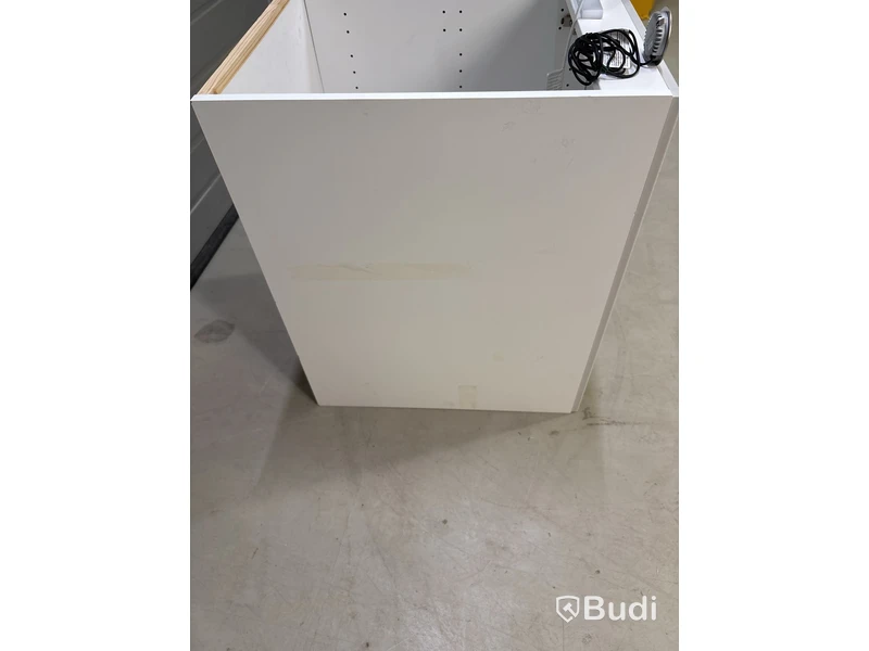 DISKBÄNKSKÅP CAMARGUE VIKA TVÄTT MED LUCKA 50CM