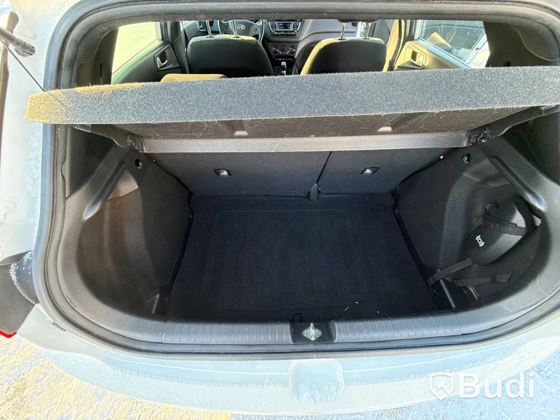 Hyundai  i20 1.2 (75hk) -2017