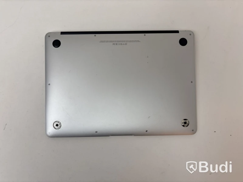 3 st. Bärbara datorer Apple MacBook Air, olika modeller