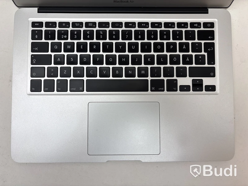 3 st. Bärbara datorer Apple MacBook Air, olika modeller