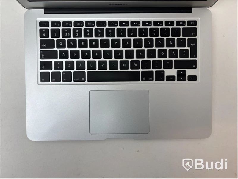 3 st. Bärbara datorer Apple MacBook Air, olika modeller
