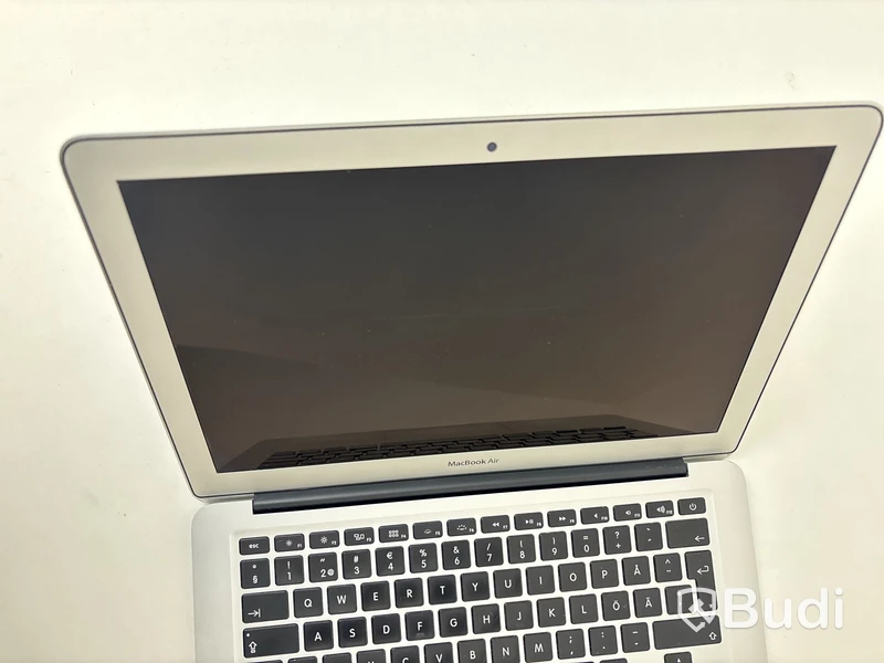 3 st. Bärbara datorer Apple MacBook Air, olika modeller