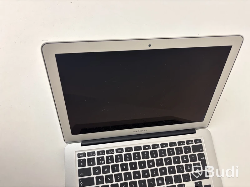 3 st. Bärbara datorer Apple MacBook Air, olika modeller