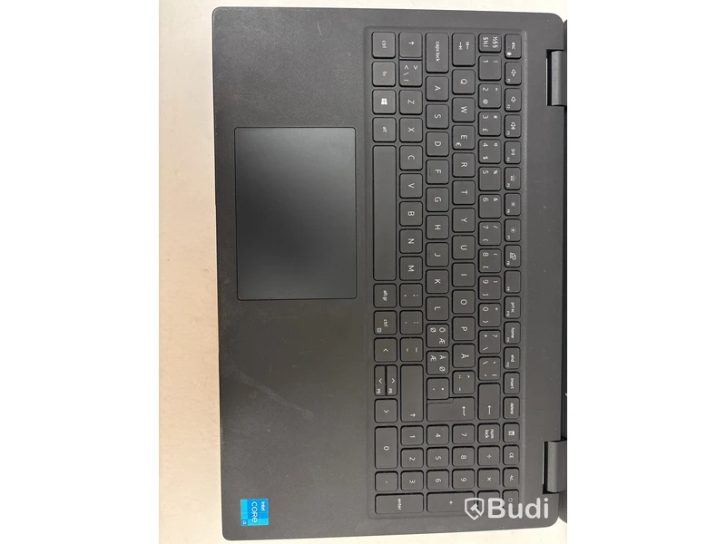 Bärbar dator Dell Latitude 3520