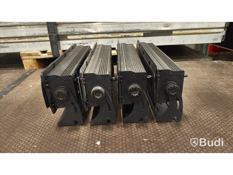 4 st, BeamZ WH192, wall wash, 100w.
