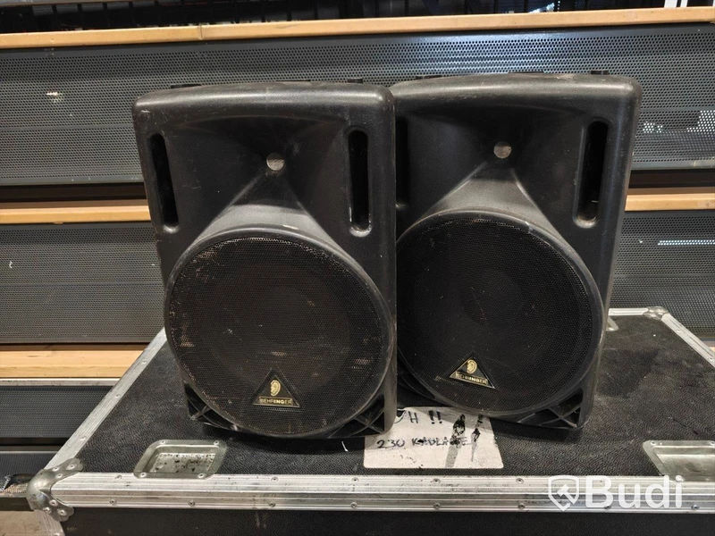 2 st, Aktiv högtalare, Behringer B212A, 2.