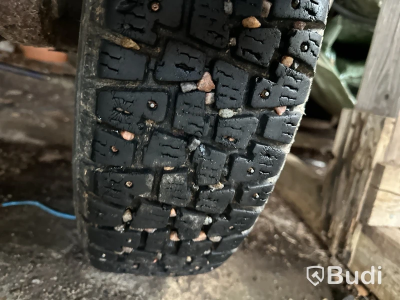 Släpvagn Thule M0750 med gallergrind, tippbart