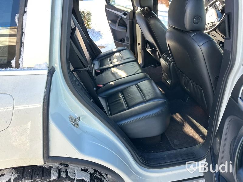 PORSCHE CAYENNE -2009 | DIESEL SUV