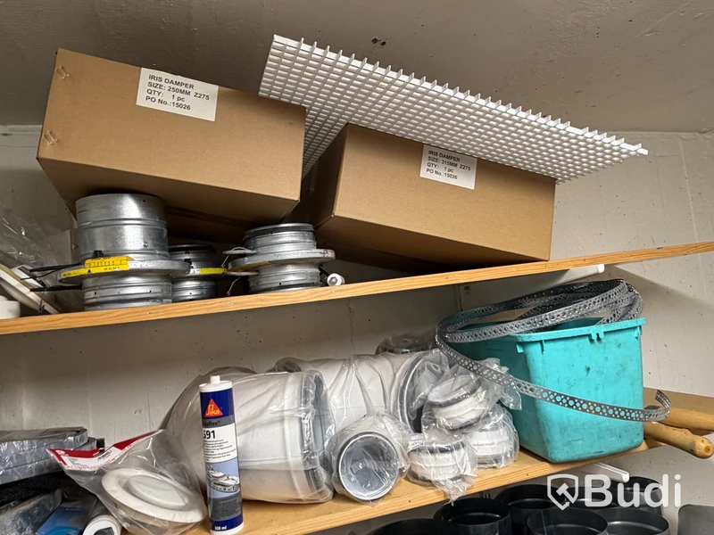 Ventilationsutrustning, stege, dammsugare m.m.