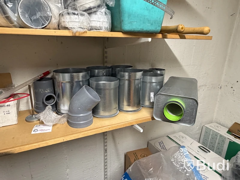 Ventilationsutrustning, stege, dammsugare m.m.