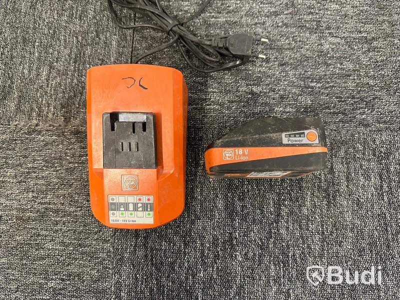Laddare och 18V batteri Fein