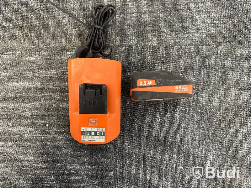 Laddare och 18V batteri Fein