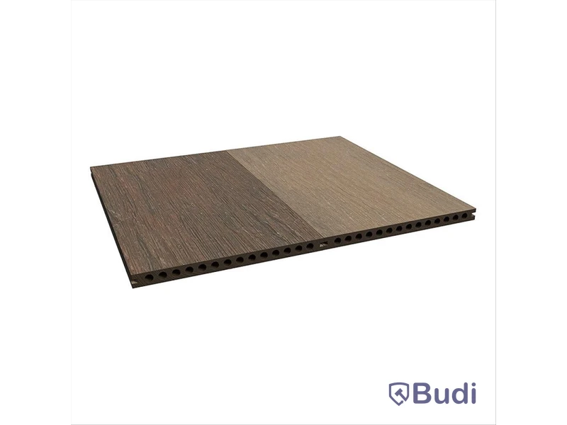 Komposittrall Kirkedal, Heimdal, ek/hardwood, 22x300x6000 och 22x130x6000 mm.